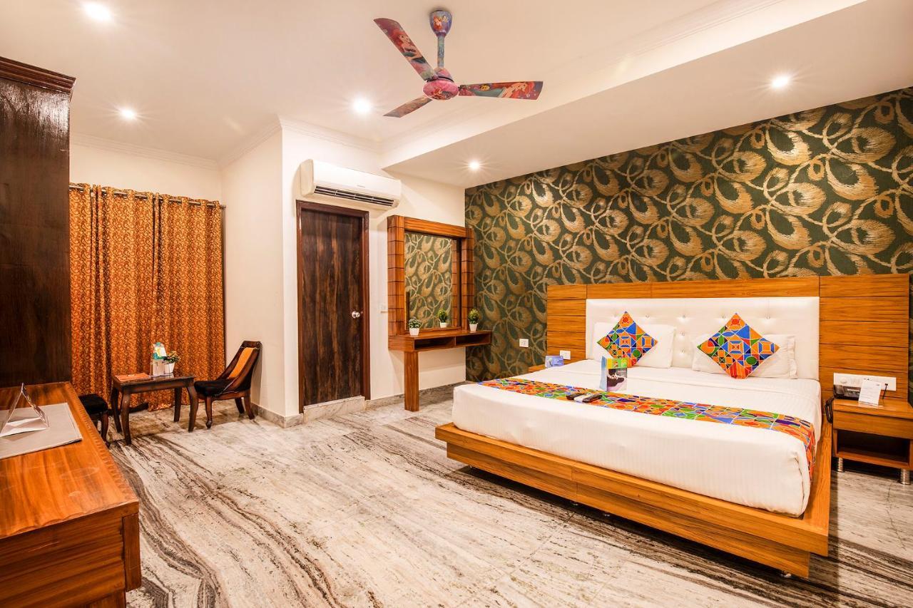 Fabhotel Shoba Estate Delhi Airport Nova Deli Exterior foto