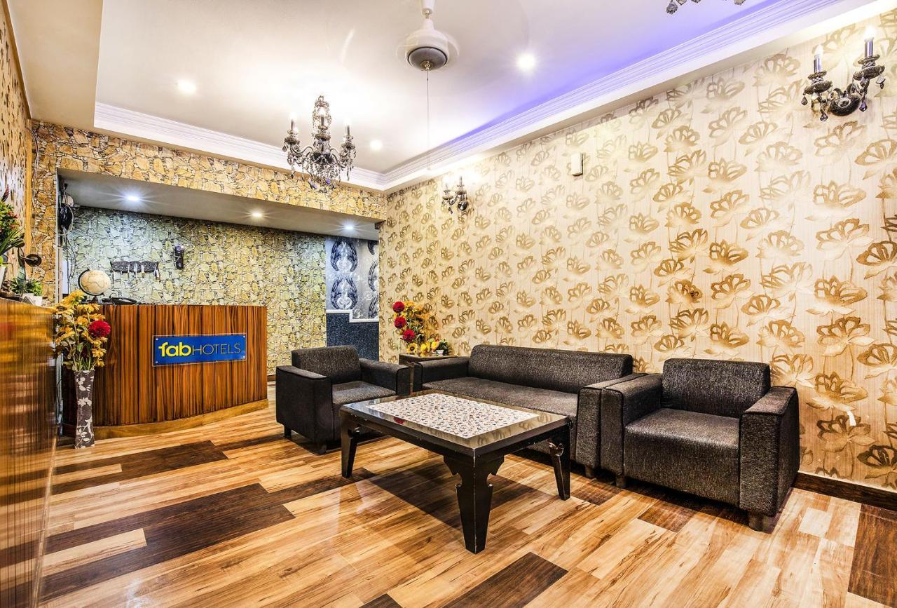 Fabhotel Shoba Estate Delhi Airport Nova Deli Exterior foto